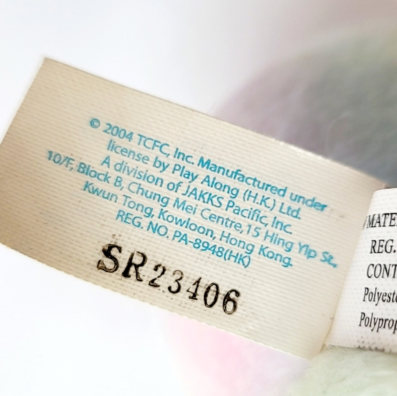 9" CARE BEARS 2004 True Heart Bear Rainbow multi-color plush.***not the talking - Picture 5 of 8